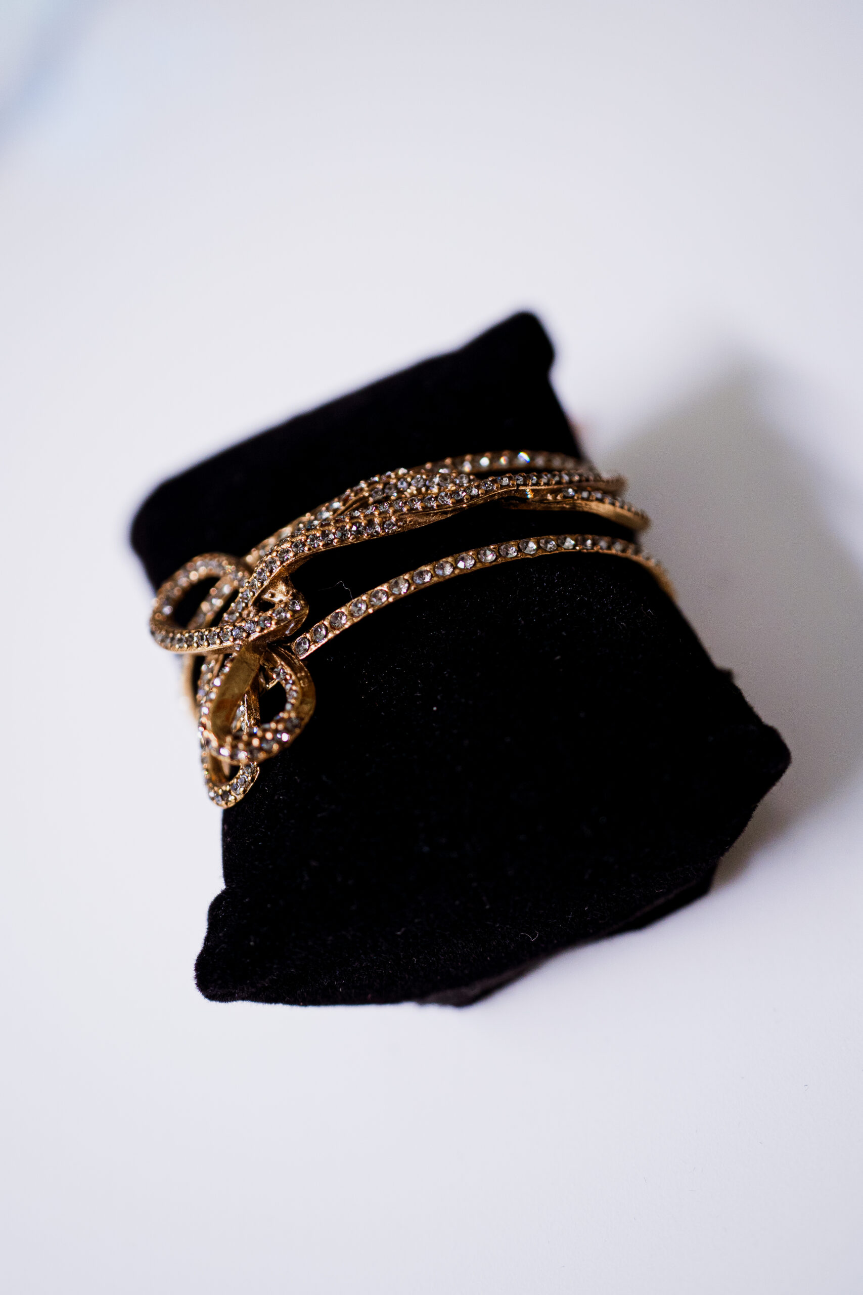 Bracelete Laço de Cristais