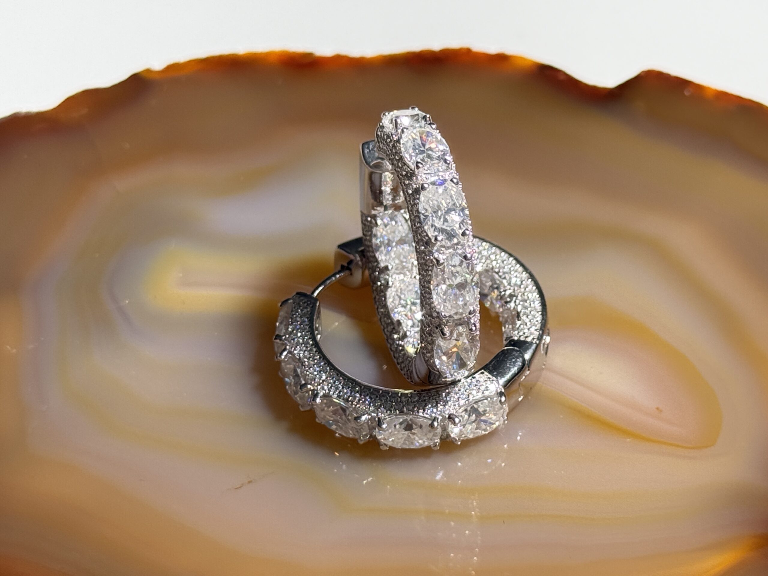 Argola Moissanite Lux