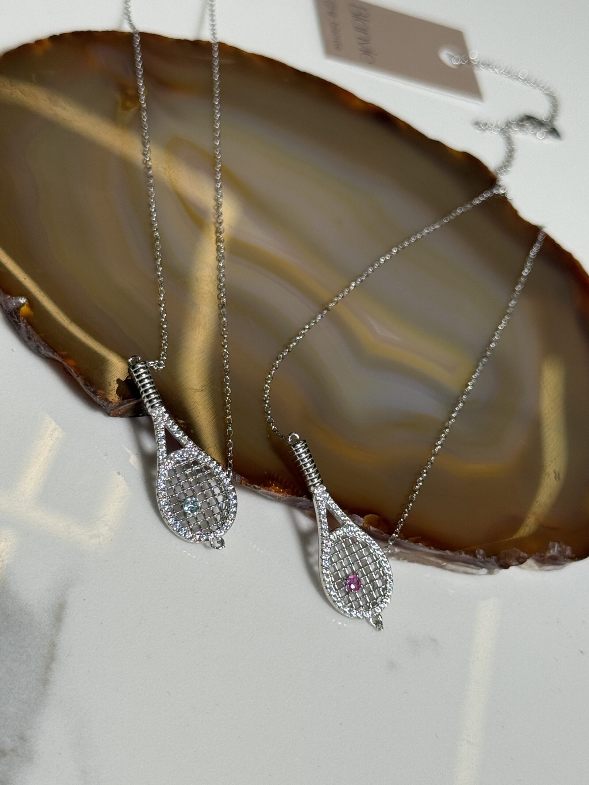 Colar Raquete de Tênis Cravejado